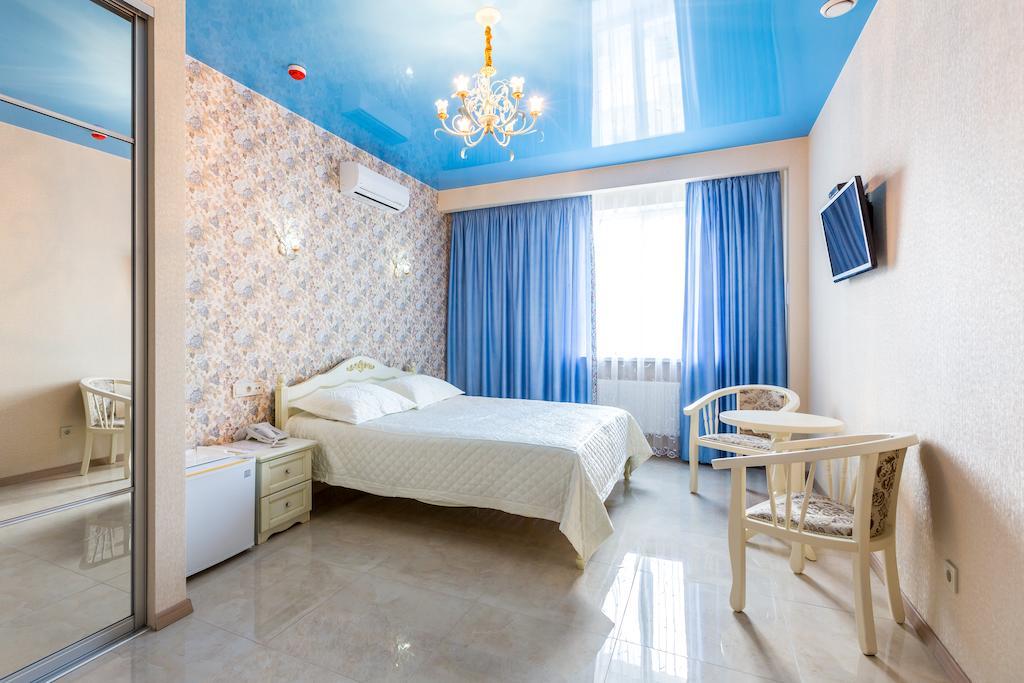 Hotel Premier Kamjanske Rom bilde