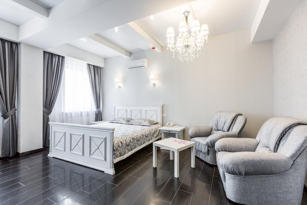 Hotel Premier Kamjanske Rom bilde
